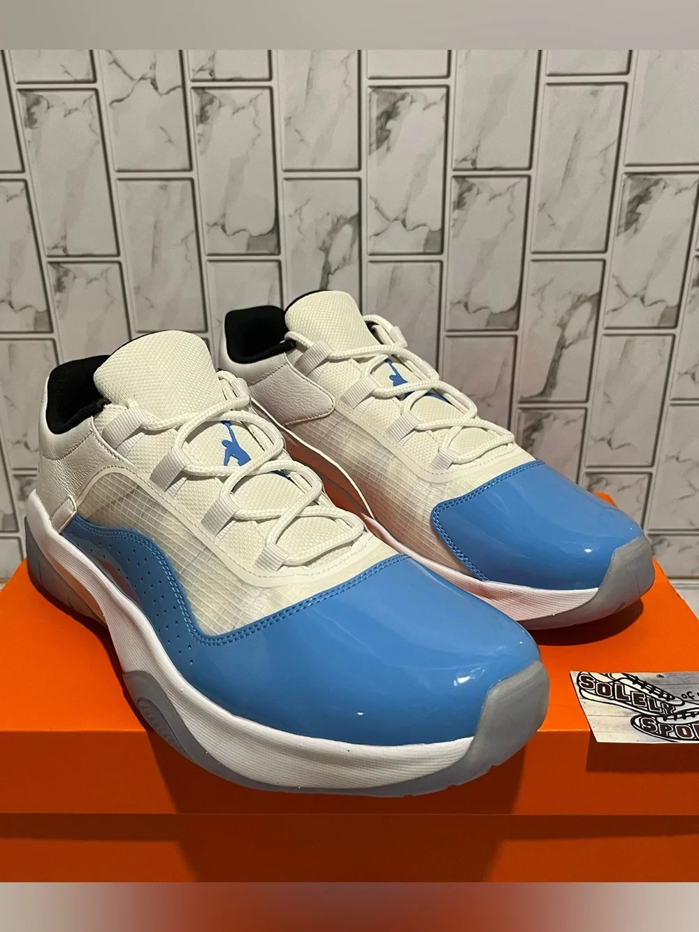 New Nike Air Jordan 11 CMFT Low Retro UNC Blue Tarheels Basketball Mens Mens